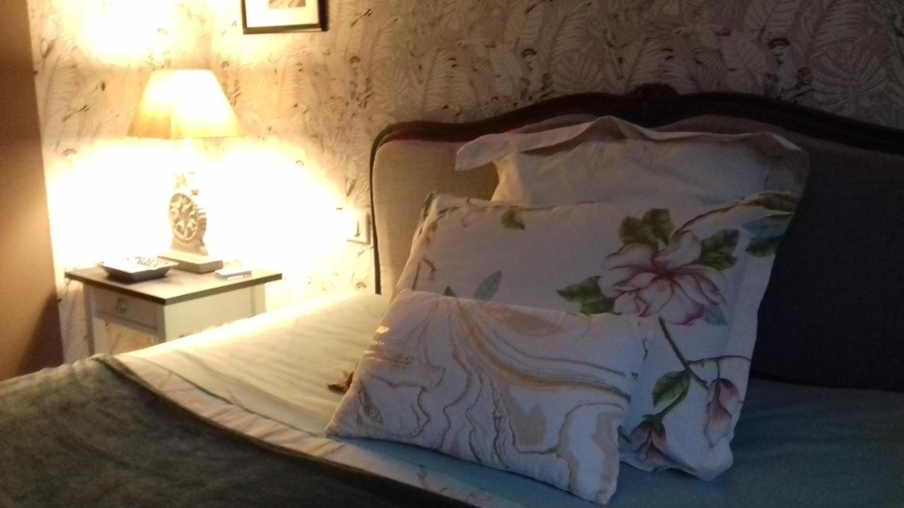 Chambre Dans Maison Privee Awoingt Exteriér fotografie